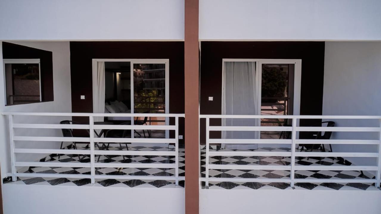 נוסי-בה Jirajira Hotel מראה חיצוני תמונה